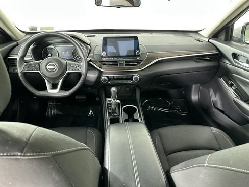 Used 2023 Nissan Altima 2.5 SV FWD image 18