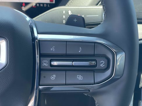 New 2026 GMC Yukon XL Denali AWD/4WD image 11