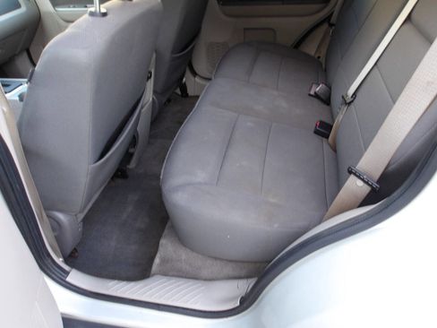 Used 2009 Ford Escape XLT AWD/4WD image 24
