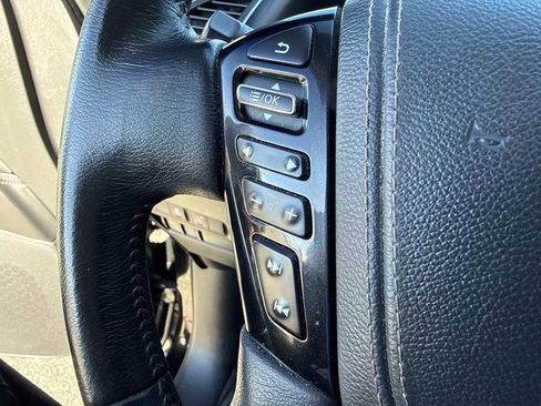 Used 2022 Nissan Armada Platinum w/ Captain's Chairs Package image 31