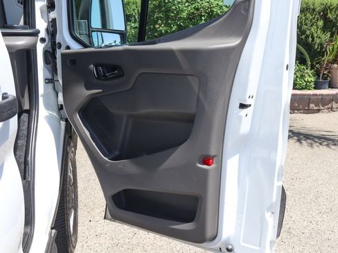 Used 2022 Ford Transit 250 148 High Roof Extended RWD image 42