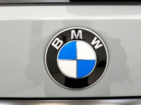 Used 2025 BMW X7 xDrive40i w/ Executive Package AWD/4WD image 31