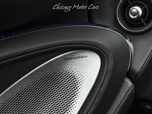 Used 2023 McLaren GT RWD image 31