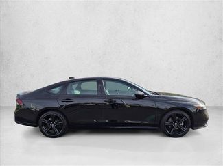 Used 2023 Honda Accord Sport video 4