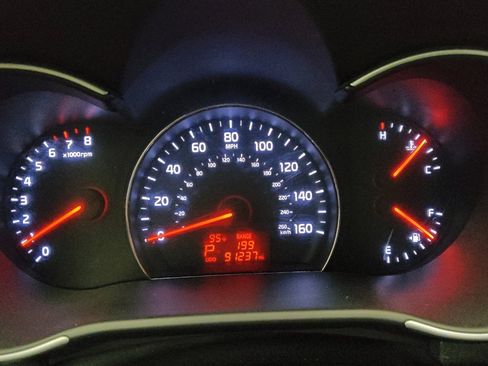 Used 2014 Kia Sorento LX image 23