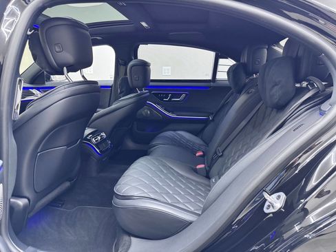 Used 2023 Mercedes-Benz S 580e 4MATIC Sedan w/ Warmth & Comfort Package image 26