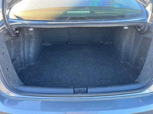 Used 2017 Volkswagen Jetta S image 34