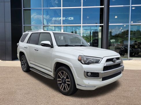 Used 2015 Toyota 4Runner Limited image 4