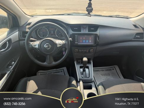 Used 2019 Nissan Sentra S FWD image 11
