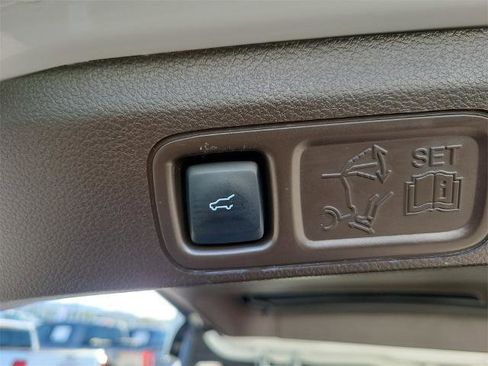 Certified 2024 Ford Expedition King Ranch image 10