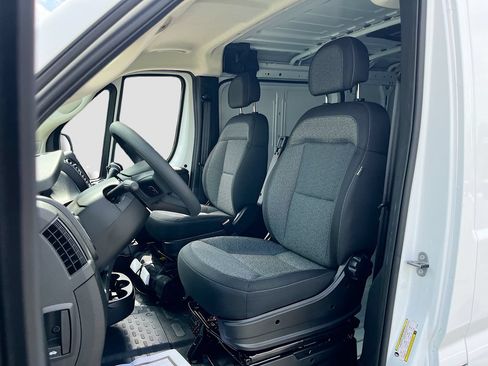 New 2026 RAM ProMaster 1500 w/ Convenience Group FWD image 18