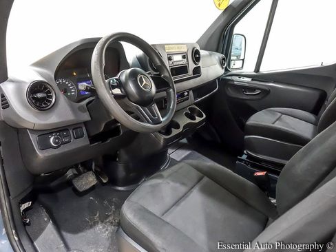 Used 2019 Mercedes-Benz Sprinter 170 image 8