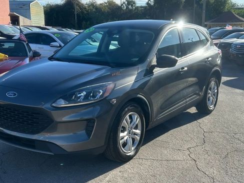 Used 2020 Ford Escape S image 2