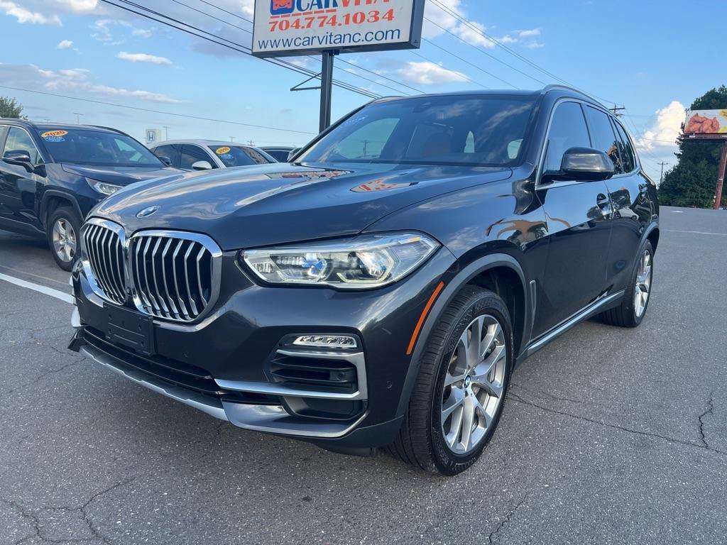 Used 2019 BMW X5 xDrive50i w/ Executive Package AWD/4WD image 34
