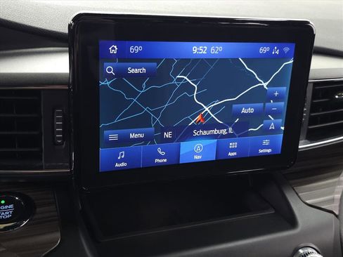 Used 2020 Ford Explorer Limited w/ Class III Trailer Tow Package image 24