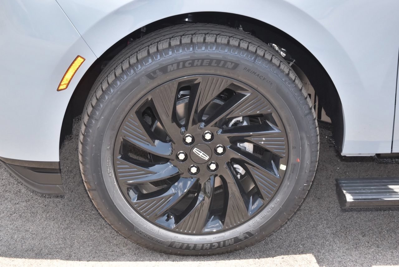 New 2027 Lincoln Navigator Reserve w/ Jet Appearance Package AWD/4WD image 43