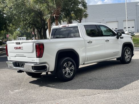 Used 2026 GMC Sierra 1500 SLT AWD/4WD image 9