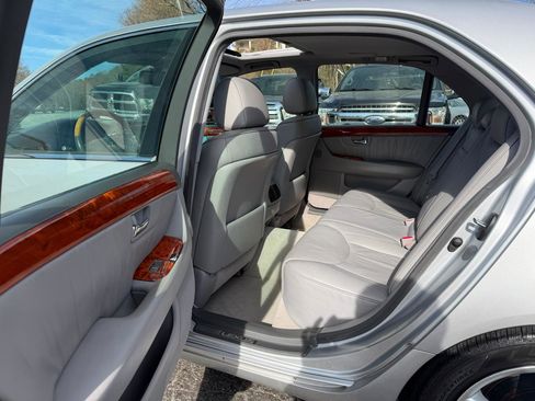 Used 2006 Lexus LS 430 image 27