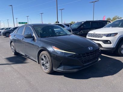 Used 2023 Hyundai Elantra Blue