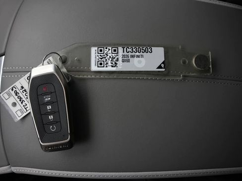 Certified 2026 INFINITI QX60 Luxe w/ Cargo Package image 27