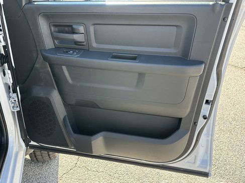 New 2026 RAM 4500 Tradesman w/ Chrome Appearance Group image 14