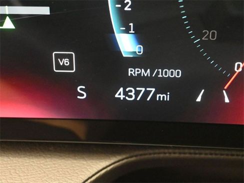 Used 2025 Cadillac CT5 V image 32