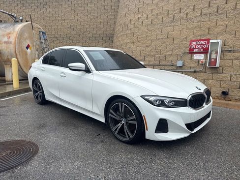 Certified 2024 BMW 330i Sedan w/ Premium Package RWD image 2