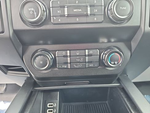 Used 2020 Ford F150 XL w/ Equipment Group 101A Mid image 21