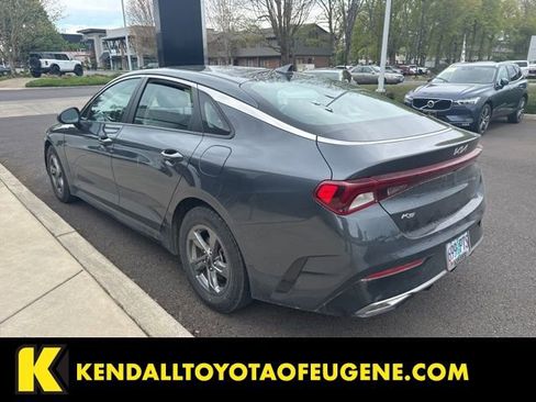 Used 2022 Kia K5 LXS FWD image 3