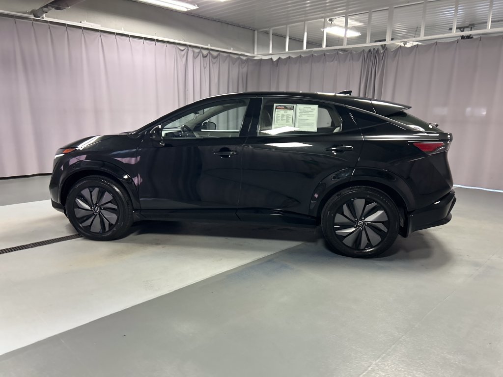 Used 2024 Nissan Ariya AWD image 4