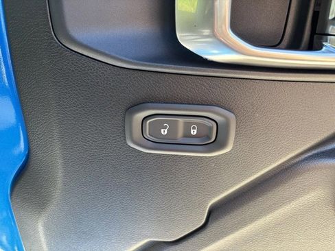 New 2026 Jeep Wrangler Sport S image 28