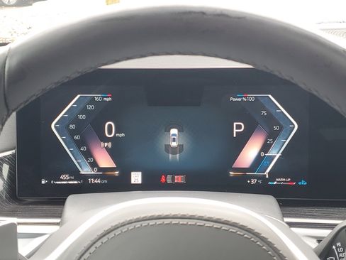 Certified 2025 BMW X5 xDrive40i w/ M Sport Package image 15