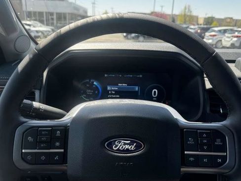 New 2025 Ford F150 Lightning Flash AWD/4WD image 17