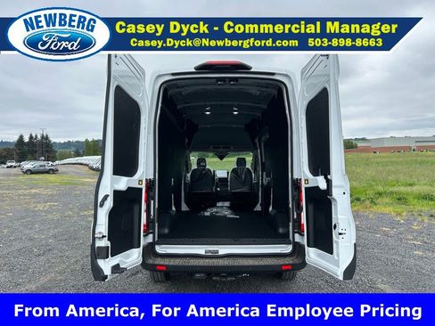 New 2026 Ford Transit 250 148 High Roof RWD image 9