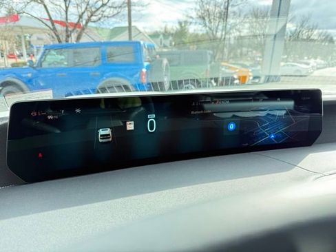 New 2025 Ford Expedition Max Platinum w/ Driver's Package image 20