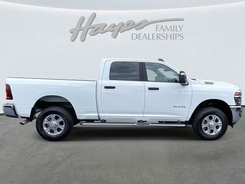 Used 2025 RAM 2500 Big Horn image 2