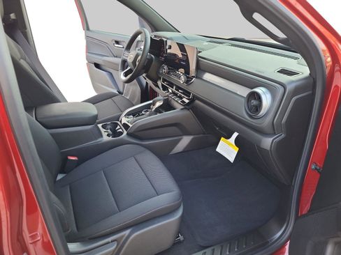 Used 2024 Chevrolet Colorado LT w/ LT Convenience Package II image 21