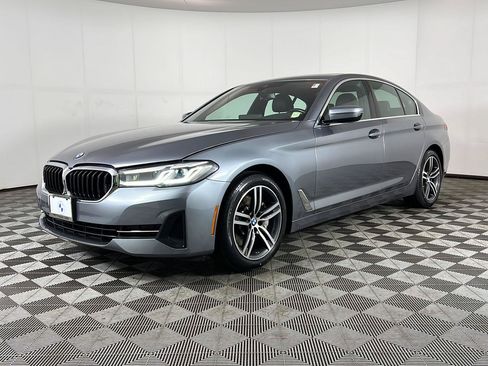 Used 2021 BMW 530i xDrive w/ Premium Package AWD/4WD image 12