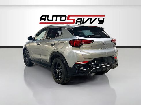 Used 2025 Buick Encore GX Sport Touring AWD/4WD image 5