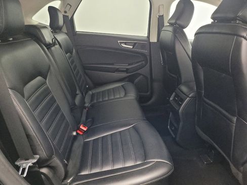 Used 2022 Ford Edge SEL image 19