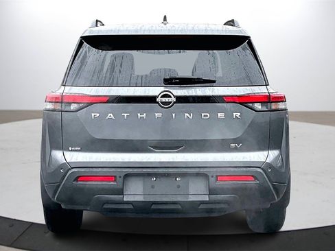 Used 2022 Nissan Pathfinder SV image 7