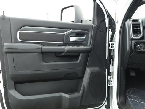 New 2026 RAM 2500 Big Horn AWD/4WD image 22