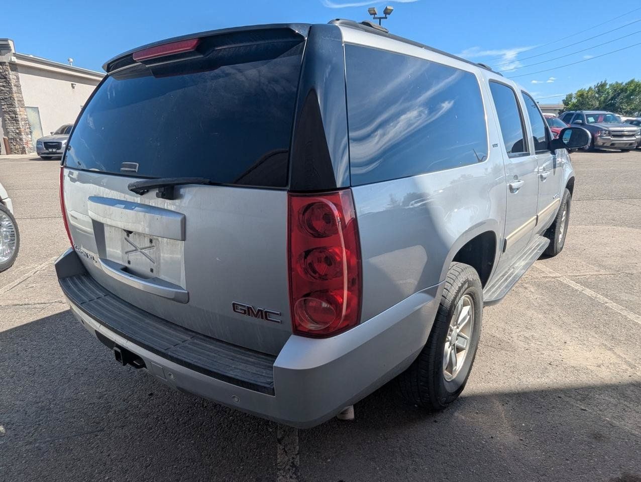 Used 2013 GMC Yukon XL SLT AWD/4WD image 5