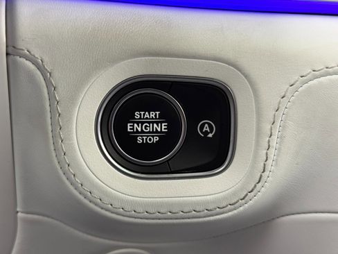 Used 2023 Mercedes-Benz Maybach GLS 600 4MATIC image 19