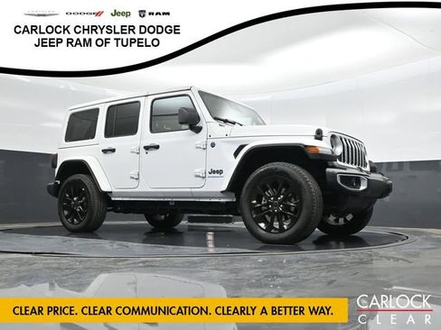 Used 2025 Jeep Wrangler Sahara w/ Safety Group AWD/4WD image 34