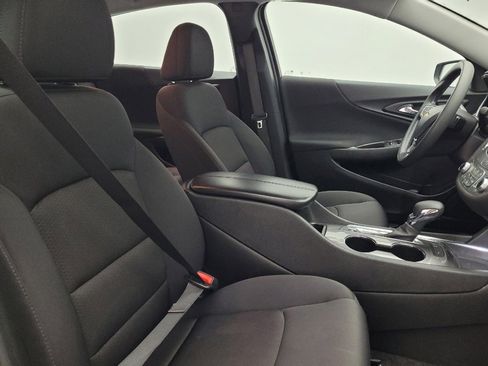 Used 2024 Chevrolet Malibu LT image 21