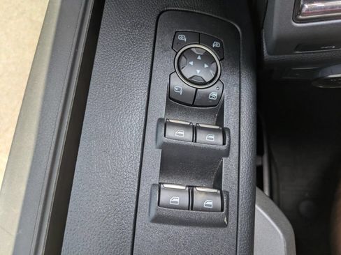 Used 2019 Ford F150 Raptor w/ Equipment Group 802A Luxury AWD/4WD image 75
