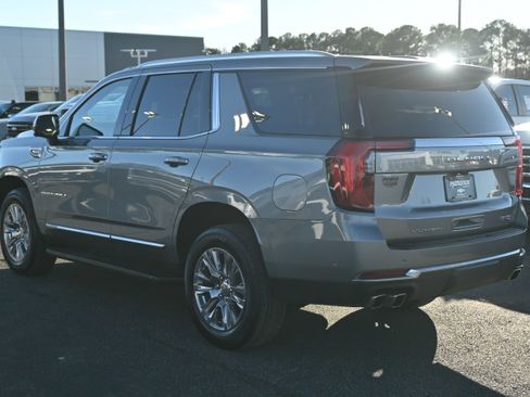 Used 2025 GMC Yukon Denali image 12