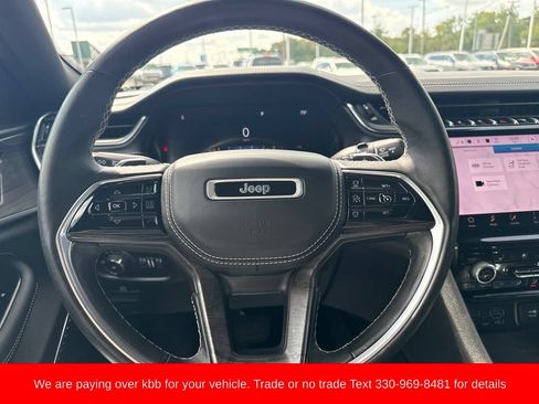 Used 2022 Jeep Grand Cherokee L Overland w/ Luxury Tech Group IV AWD/4WD image 17