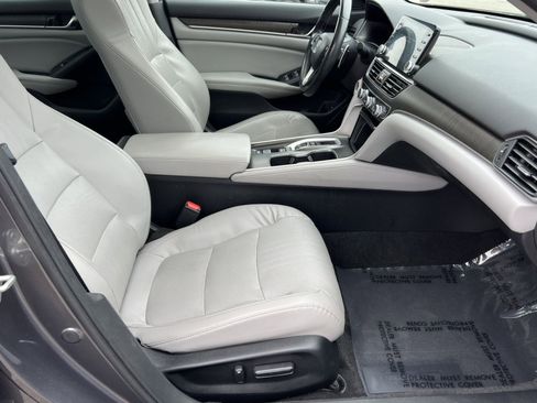 Used 2018 Honda Accord EX-L image 30
